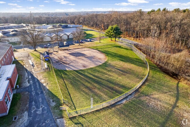 Chapel Street Elementary School in Stratford serves students in grades Kindergarten through 6th.