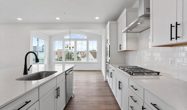 13702 Pulaski Dr, Hagerstown, MD 21742 - photo 7