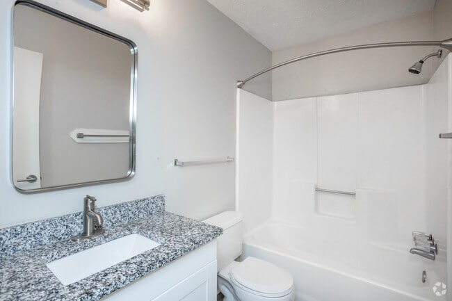 Cross Creek Apartments, Carrollton, GA 30117 - photo 6