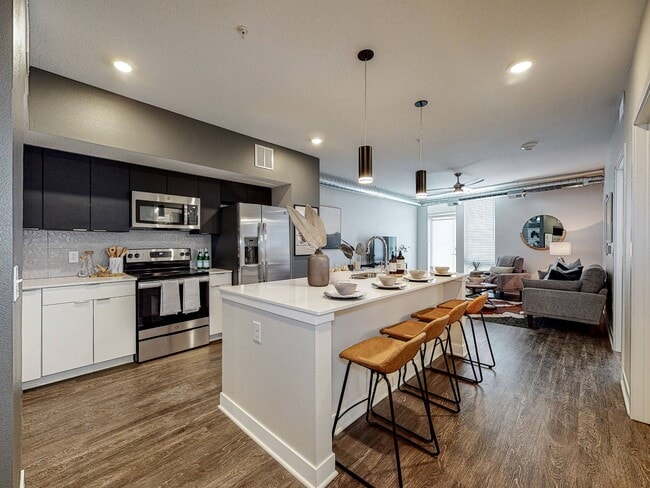 LINC at Gray's Station, Des Moines, IA 50309 - photo 2