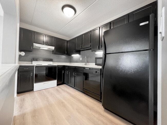 Kitchen New Luxury Floor