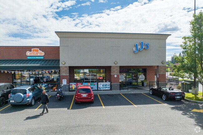 JJ's smokehouse sits within the North Indian trail neighborhood.