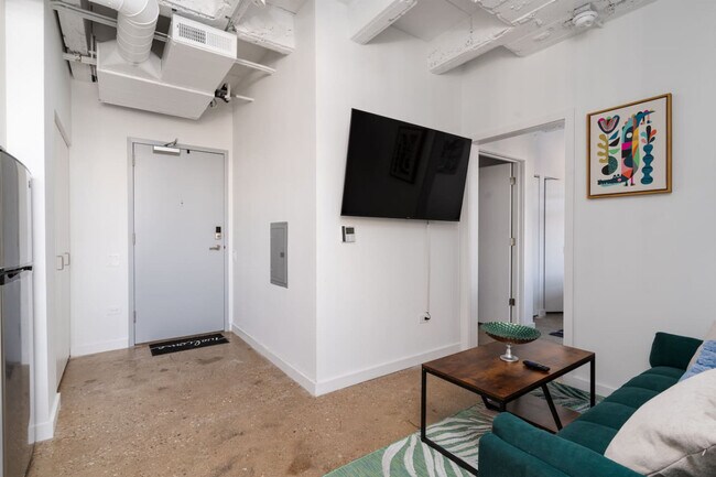 1049 W Lawrence Ave unit ID1060825P, Chicago, IL 60640 - photo 4