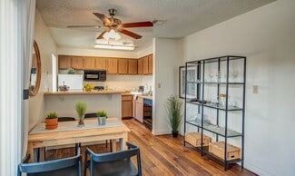 1717 S Dorsey Ln, Tempe, AZ 85281
