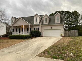 210 Kelly W Dr, Apex, NC 27502