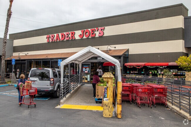 Corte Madera residents love shopping at Trader Joe’s, which has fresh fruits and vegetables.
