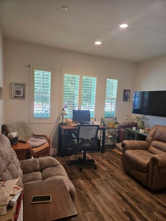 29902 Western Front Dr Unit Casitas, Menifee, CA 92584