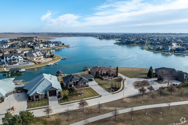 There are many large estates in Newport Landing in Bennington.