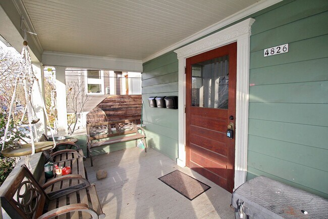 4826 NE 14th Place unit 2, Portland, OR 97211 - photo 3