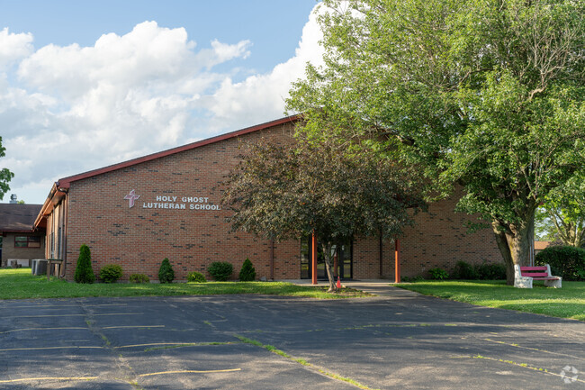 Holy Ghost Lutheran School has student teacher ratio of 16 to 1.