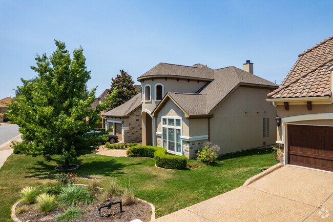 Large backyards feature in Bee Cave properties.