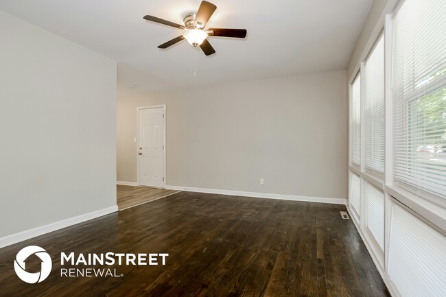 6401 E 149th St, Grandview, MO 64030 - photo 5