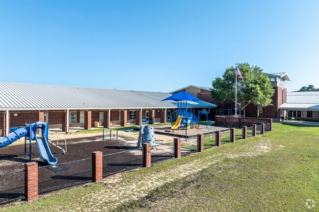 Sandlapper Elementary School is recognized for its strong commitment to educational innovation.