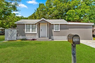 4660 24th St N, Saint Petersburg, FL 33714