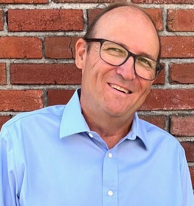 Dennis Lyon