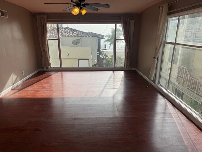 1816 E Ocean Blvd unit 1816, Long Beach, CA 90802 - photo 2