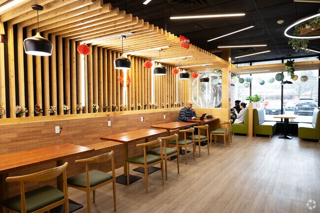 With a beautiful interior Tai Chi is a great spot to spend a moment and enjoy yourself.