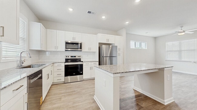 Cottages at Ridgefield, Conway, SC 29526 - photo 3