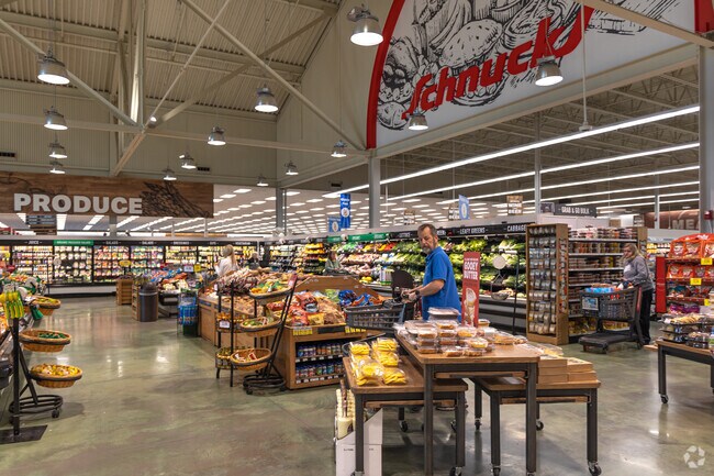 Eureka Schnucks is conveniently located on E 5th Street.