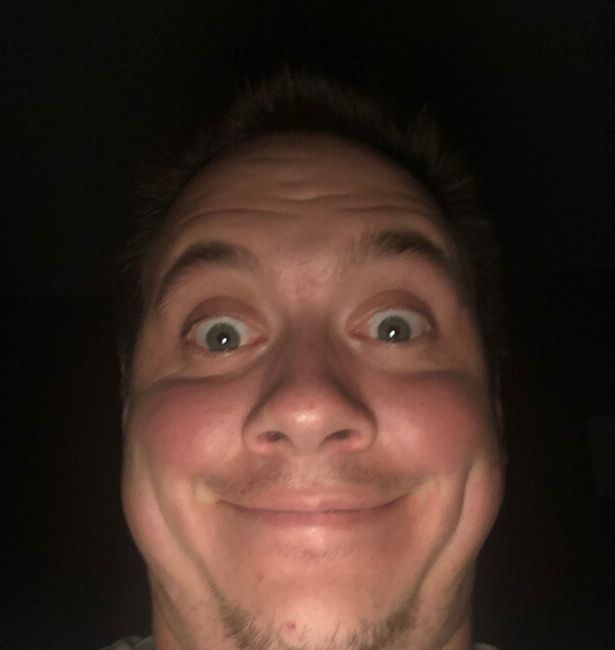 Agent Photo