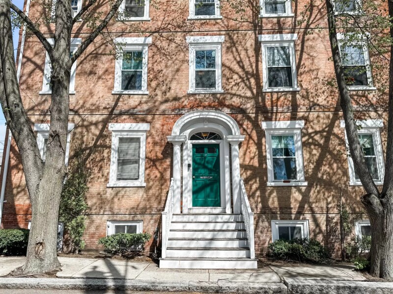 17 Pickman St unit 1, Salem, MA 01970 - photo 1