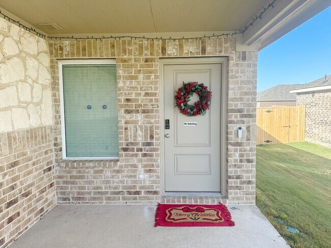15069 Red Sands Trail, Haslet, TX 76052 - photo 2
