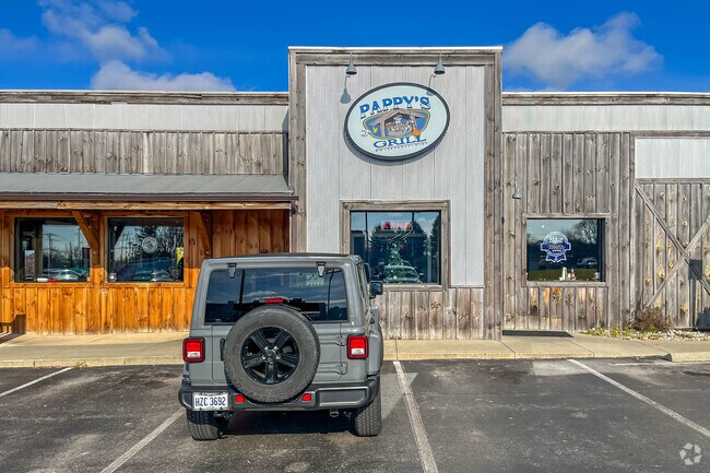 Head to Pappy's Grill in Heath for a great dining experience.