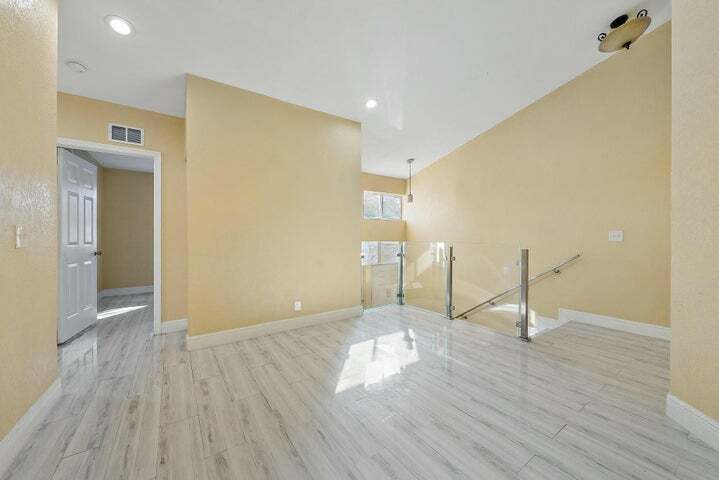13 Via de Casas Sur, Boynton Beach, FL 33426 - photo 1