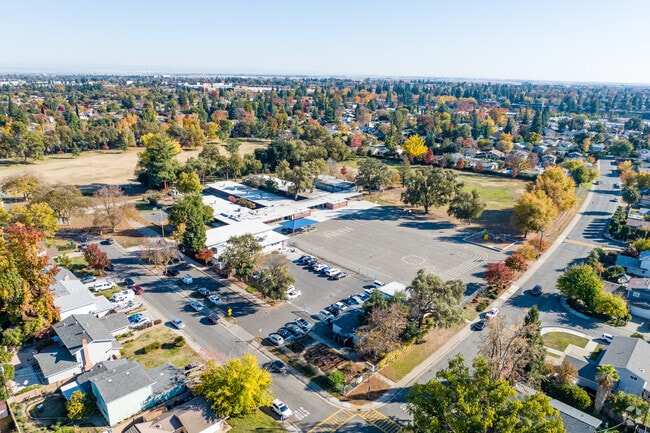 O.W. Erlewine Elementary School is in the Larchmont Riviera East neighborhood.