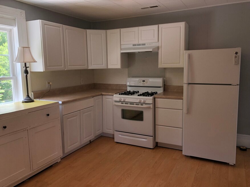 258 Munford St unit A, Lynchburg, VA 24501 - photo 1