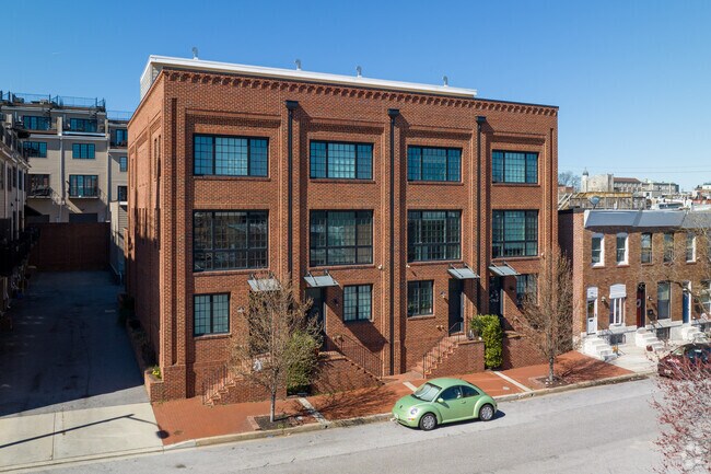 Living in Brewers Hill means enjoying a vibrant and neighborly atmosphere.