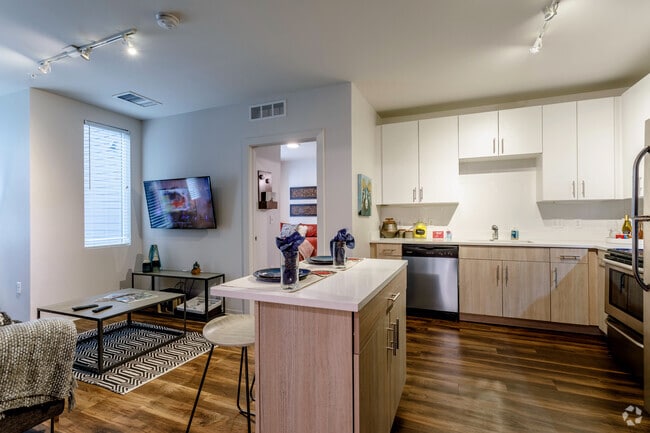 Luxury Housing - Uncommon Fort Collins, Fort Collins, CO 80524 - photo 6