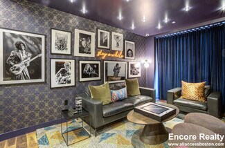 75 St Alphonsus St Unit 1709, Boston, MA 02120