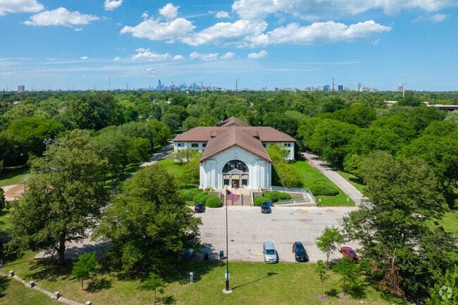 Grand Crossing is a neighborhood rich with history.