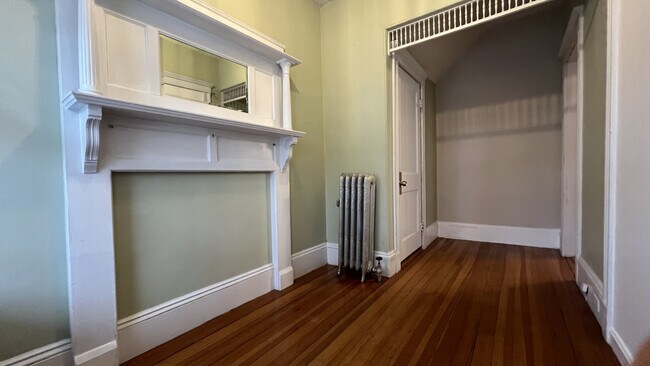 75 Pearson Rd unit 1, Somerville, MA 02144 - photo 5