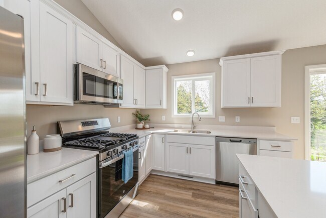 205 Terning Way unit 37216124, Howard Lake, MN 55349 - photo 6