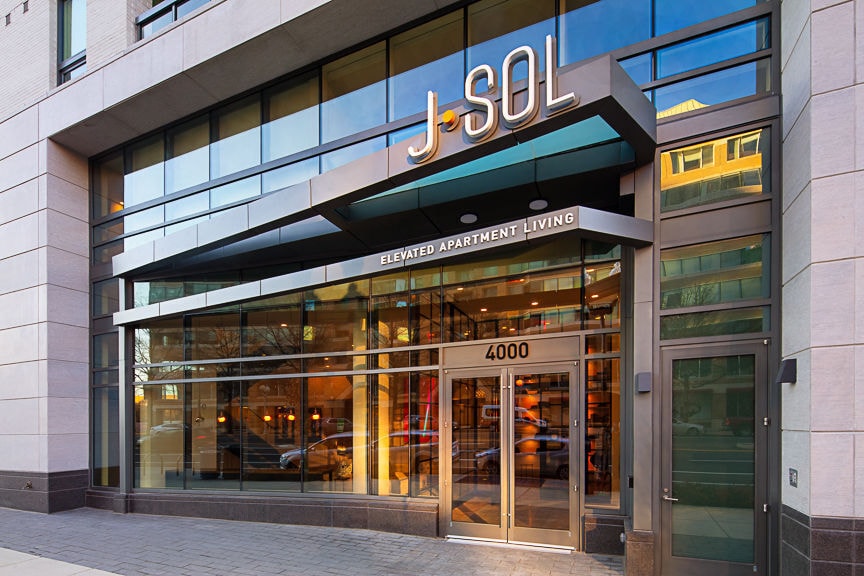 J SOL, Arlington, VA 22203 - photo 1