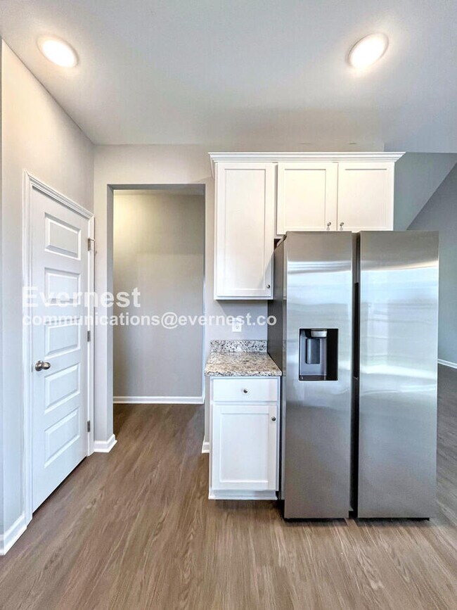 1413 Pipeline Ave, Columbia, TN 38401 - photo 4