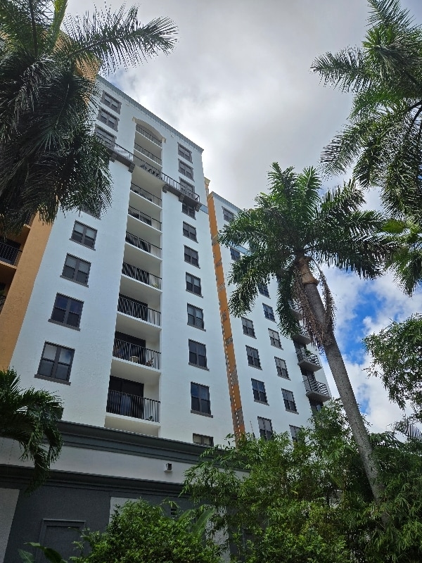 651 Okeechobee Blvd Unit 1106, West Palm Beach, FL 33401