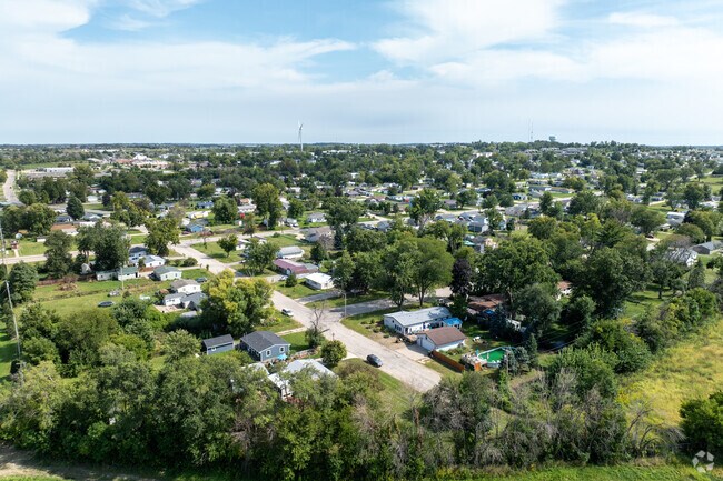 Lincolnway Village is a quiet residential neighborhood at the southern edge of Cedar Rapids.