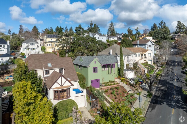 Crocker Highlands homes have lots of character.