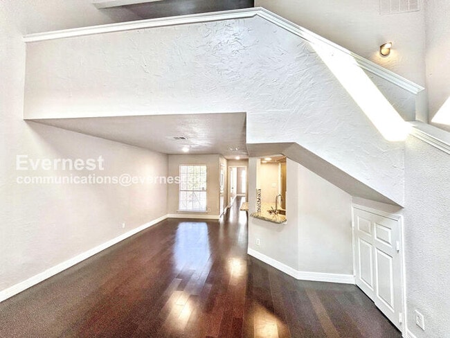 5565 Preston Oaks Rd unit 270, Dallas, TX 75254 - photo 3