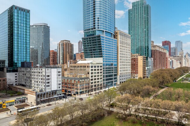 Condo buildings in The Loop feature wonderful views of Grant Park and the lakefront.