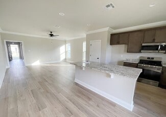 3016 Basin Way, Lake Charles, LA 70615