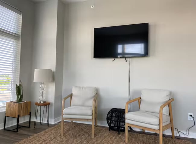 1505 54th Ave N unit 1505 54th Ave N 301, Nashville, TN 37209 - photo 3