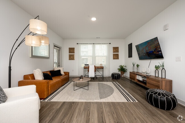 2BR, 2BA - 1,086SF - Living Room