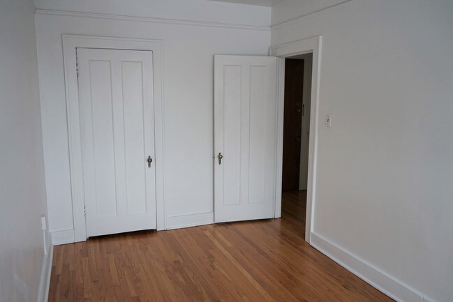 809 E Kingsley St, Ann Arbor, MI 48104 - photo 7