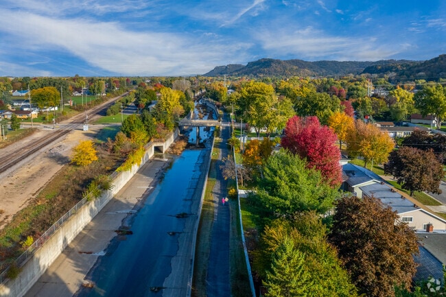 In southern La Crosse, Springbrook-Clayton Johnson is a quiet suburban area.