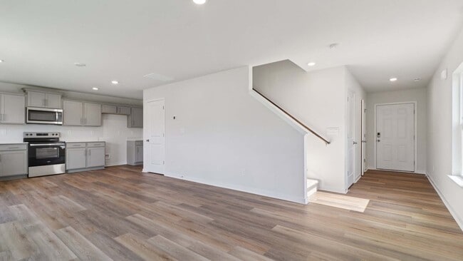 933 Two Brothers Ln, York, SC 29745 - photo 3