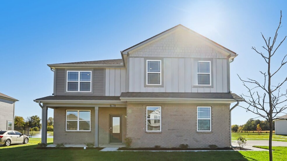 7861 Magnolia St, New Palestine, IN 46163 - photo 1